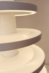 Podświetlana wielopoziomowa patera deserowa Luna Macaron 5 White LED na makaroniki